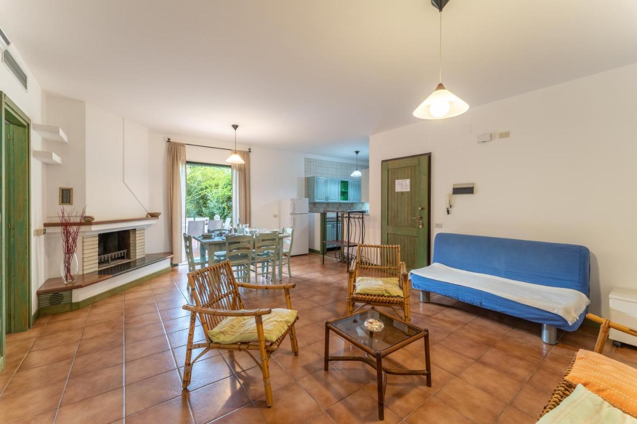 Apartment I Mirti Bianchi - Bilo 4 By Interhome Santa Teresa Gallura Dış mekan fotoğraf